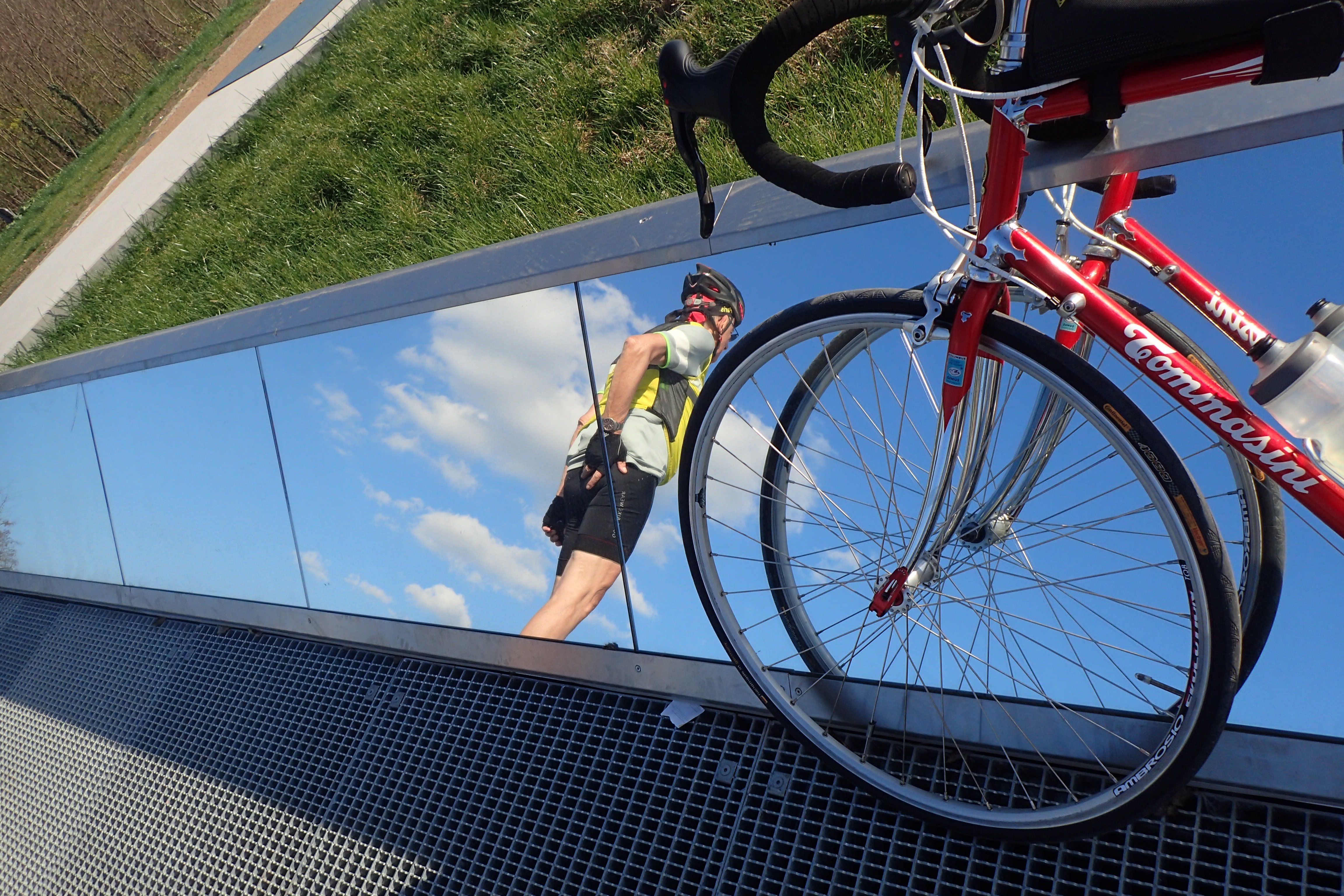 OLYMPUS DIGITAL CAMERA