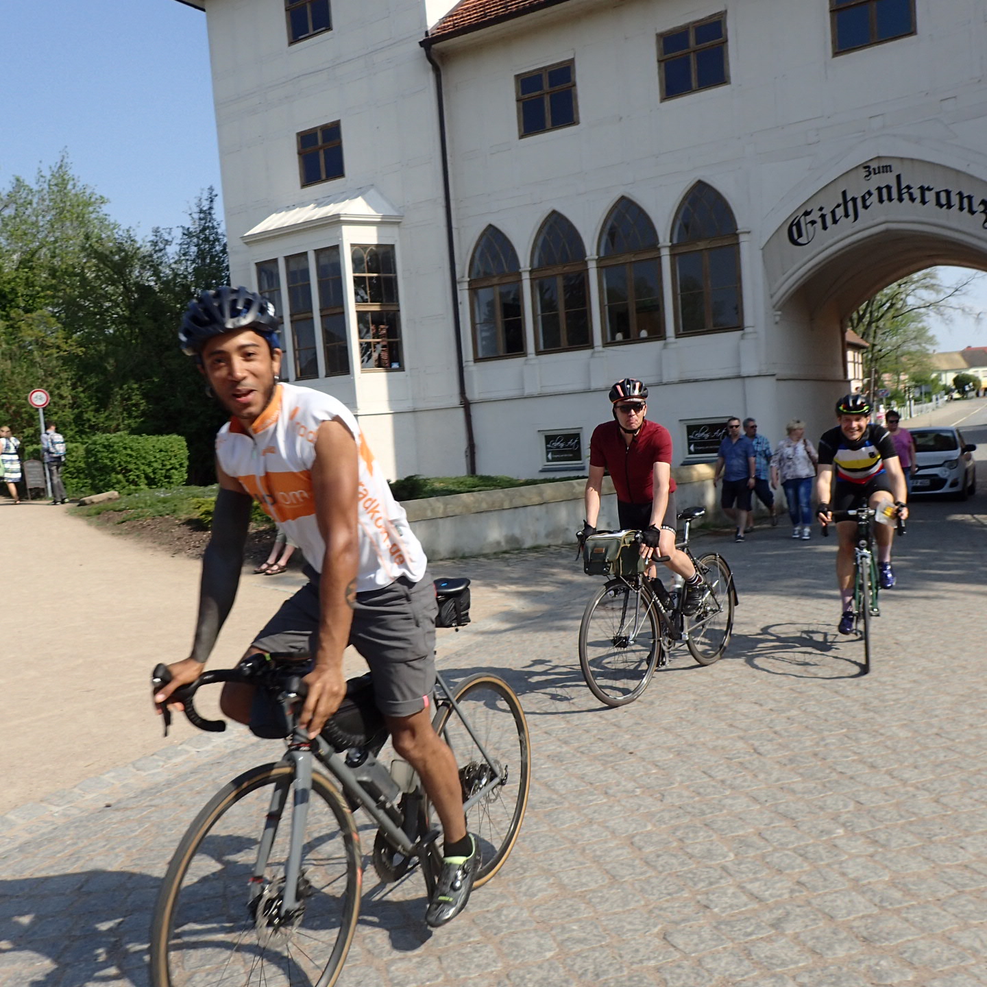 OLYMPUS DIGITAL CAMERA